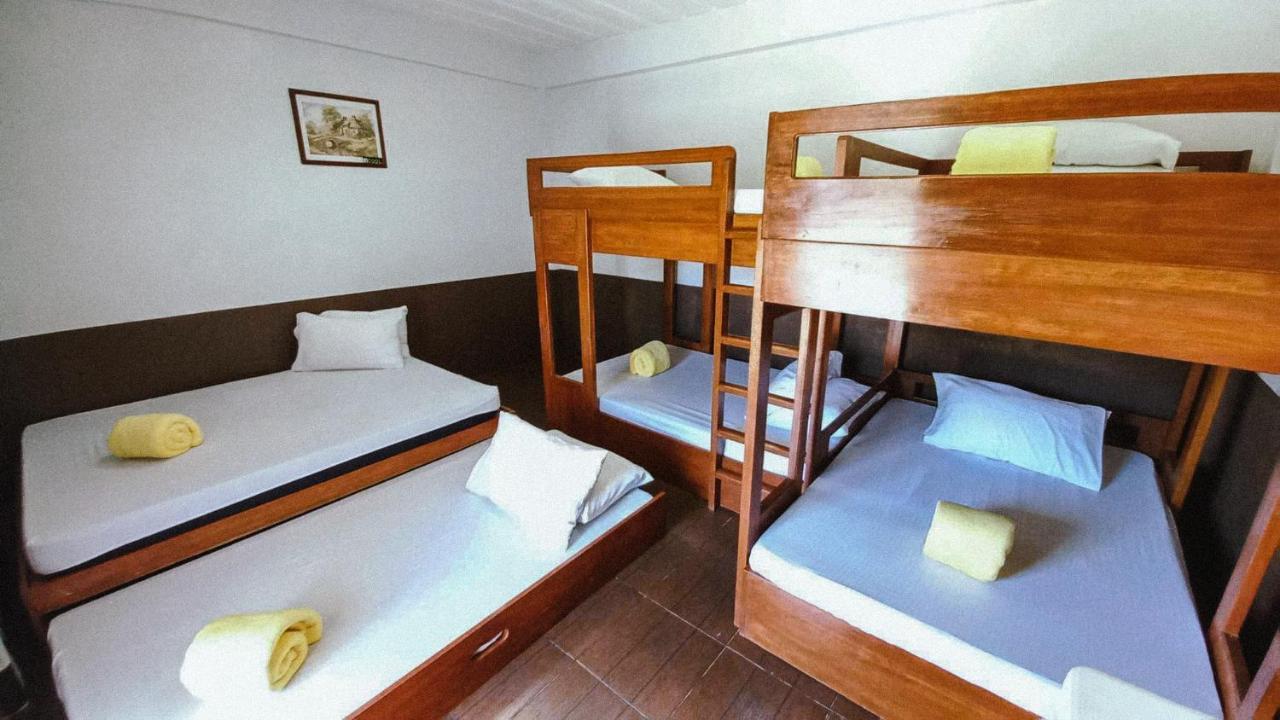 באלר Pacific Waves Inn מראה חיצוני תמונה