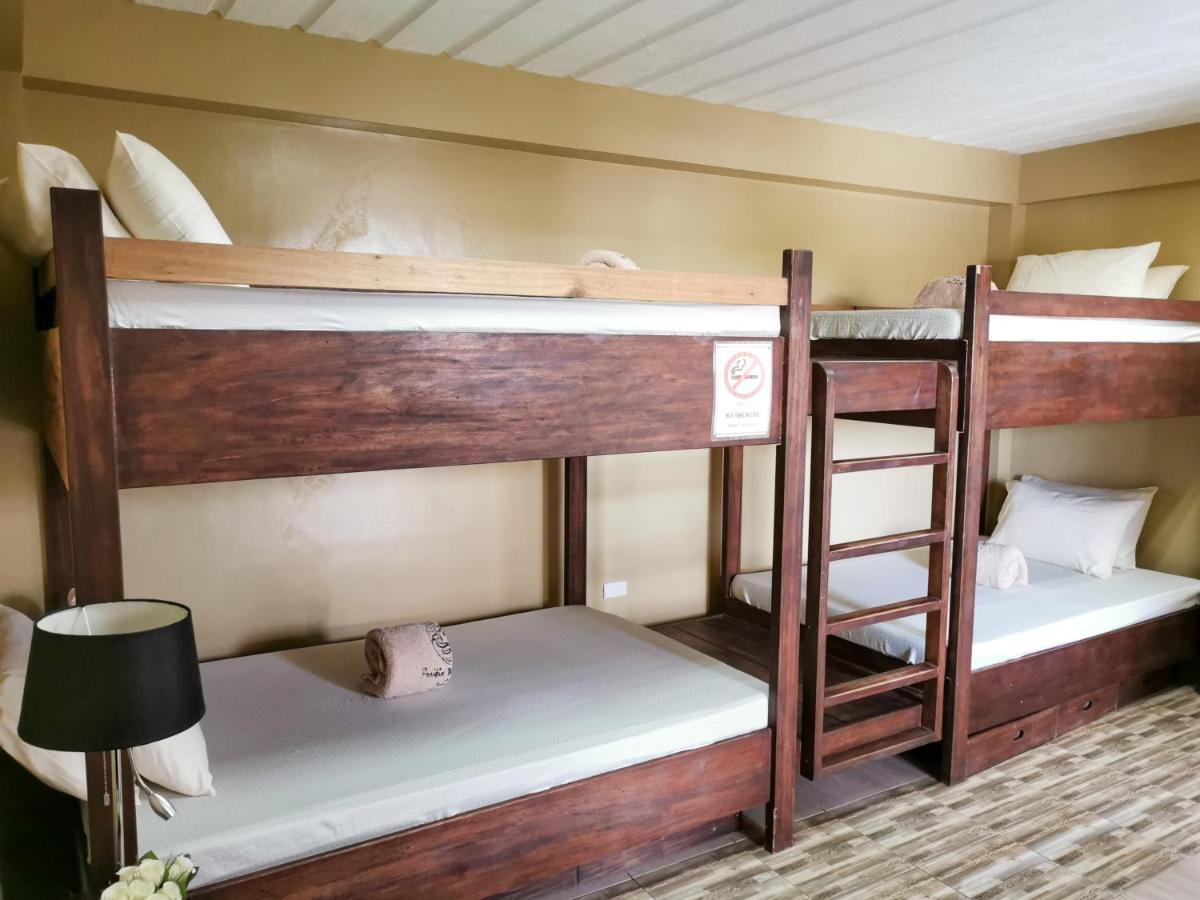 באלר Pacific Waves Inn מראה חיצוני תמונה