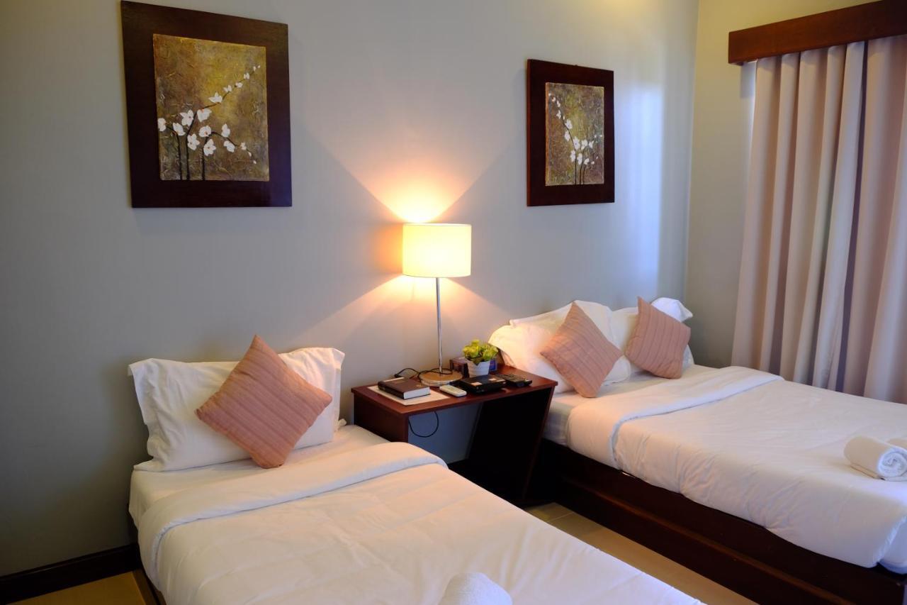באלר Pacific Waves Inn מראה חיצוני תמונה